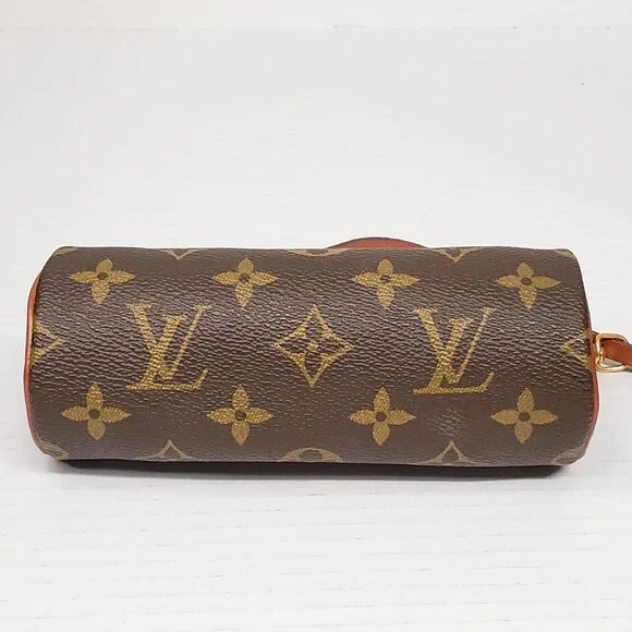Louis Vuitton Mini Papillon Pouch  Monogram lux150-092625 - Picture 4 of 16